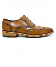 Justin Reess Corey Lace up Brogues In Tan 