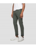 Replay  Slim fit Zeumar Hyperchino Color X.L.I.T.E. jeans  In Military Green M9627L.000.8366197